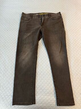 Lee Men's Slim Straight Jeans in Black Wash